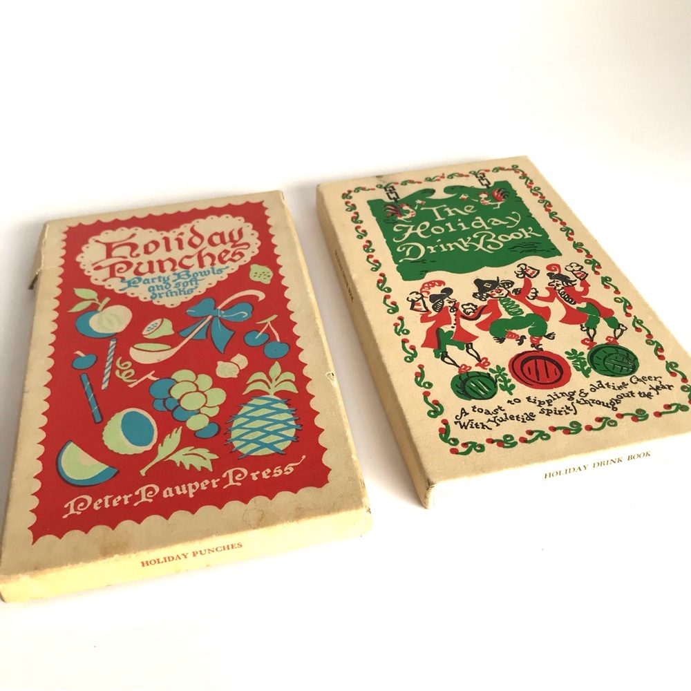 Vintage Holiday Drink Books (2) - Picture 4 of 16